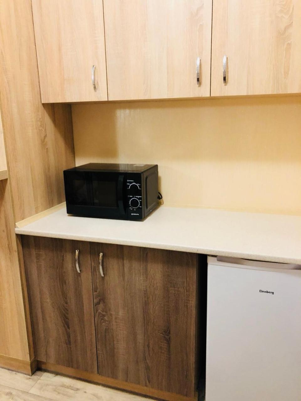Comfortable Apartment Near Metro Харков Екстериор снимка